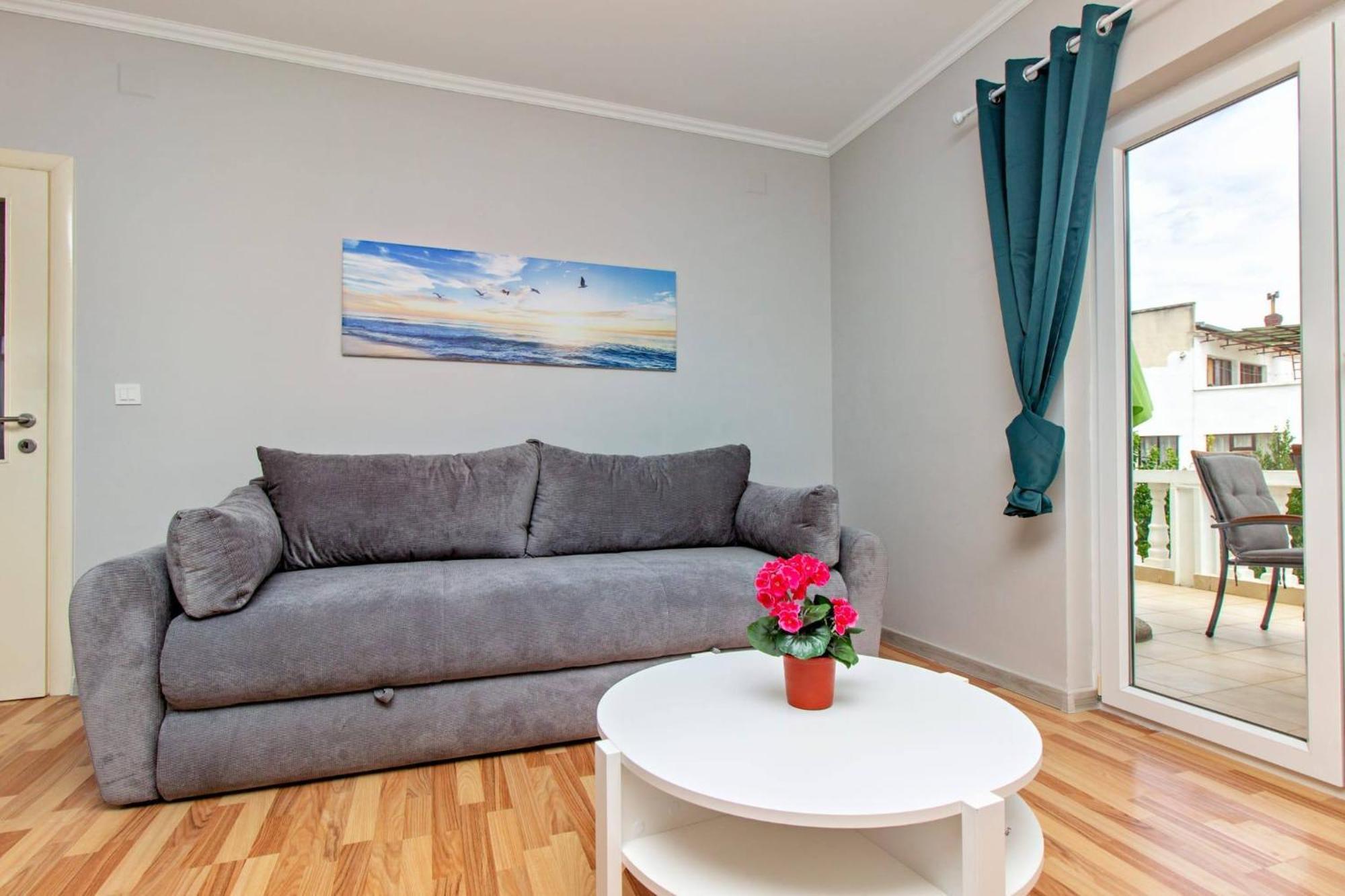 Apartments Alaga Tribalj Zewnętrze zdjęcie