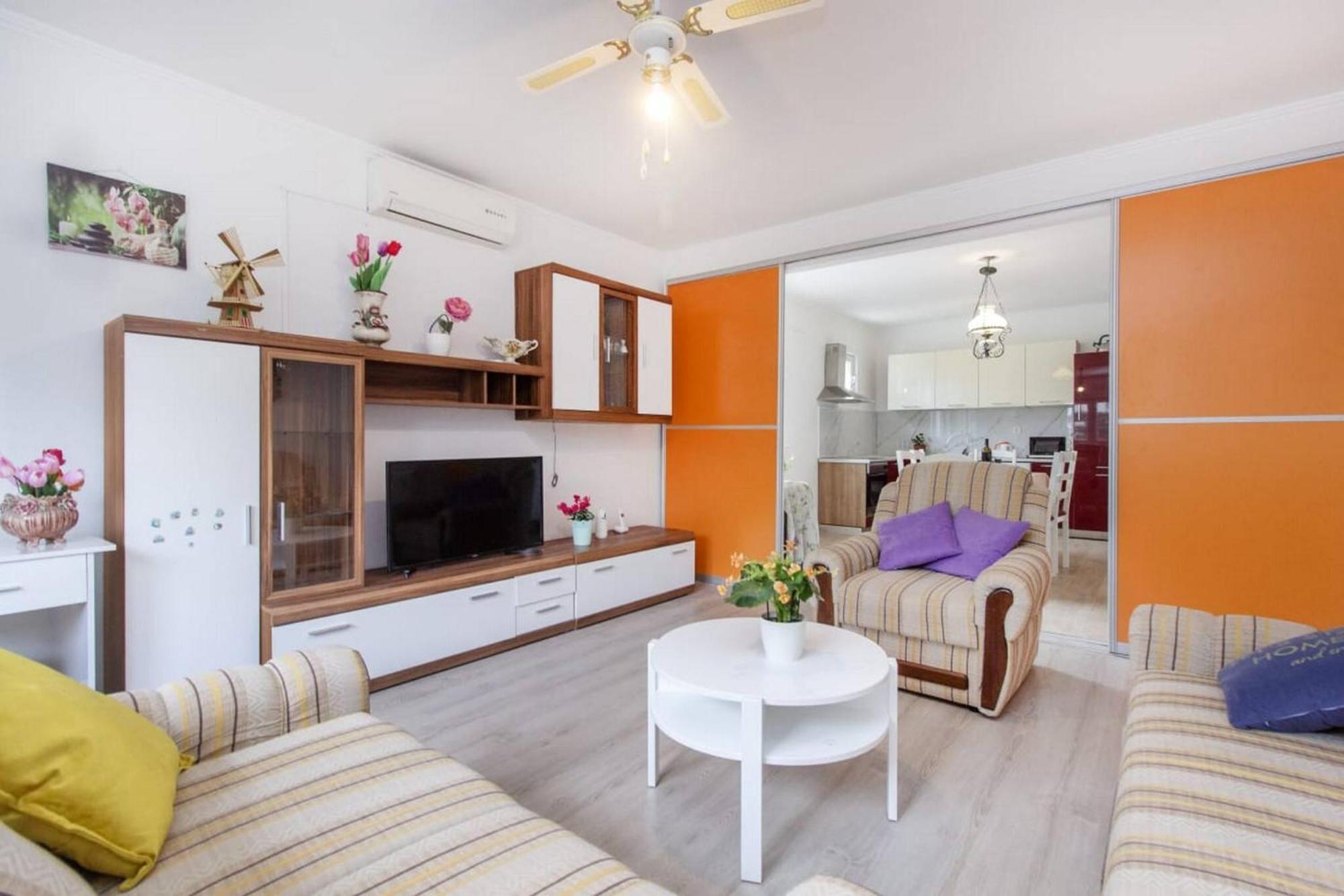 Apartments Alaga Tribalj Zewnętrze zdjęcie
